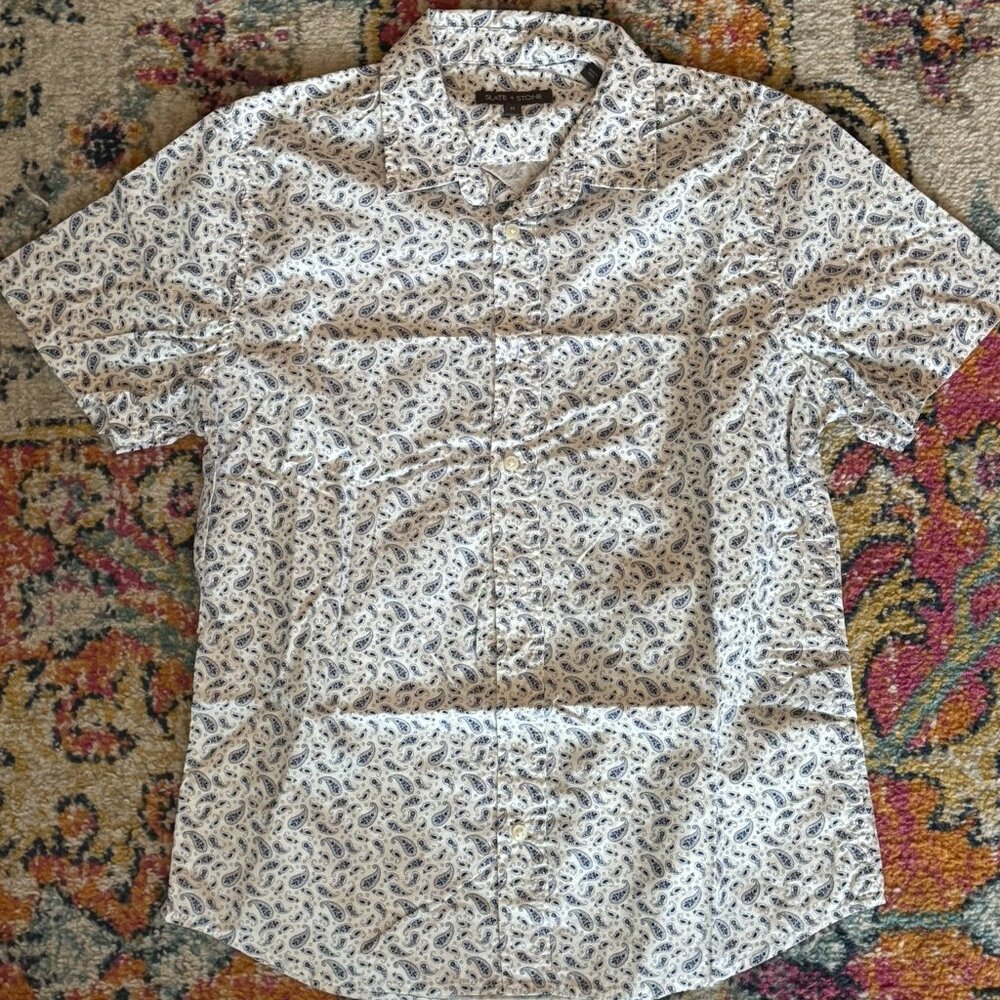 Men's Slate & Stone White w/ Navy Paisley Cotton Button-down Shirt - M